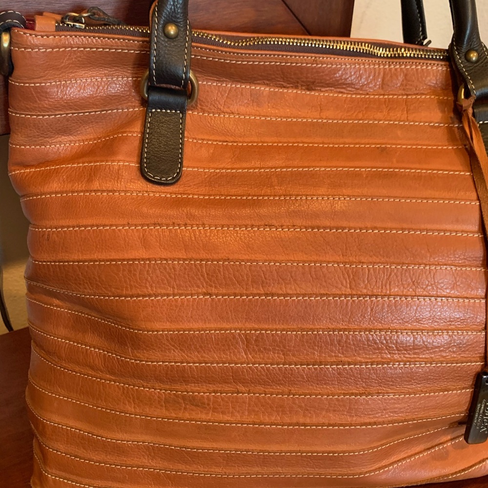 IL Duca Italian Leather Hobo Tote Bag